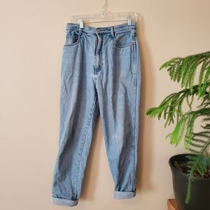 Vintage High Rise Mom Jeans
